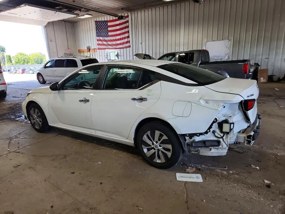 2024 NISSAN ALTIMA S  