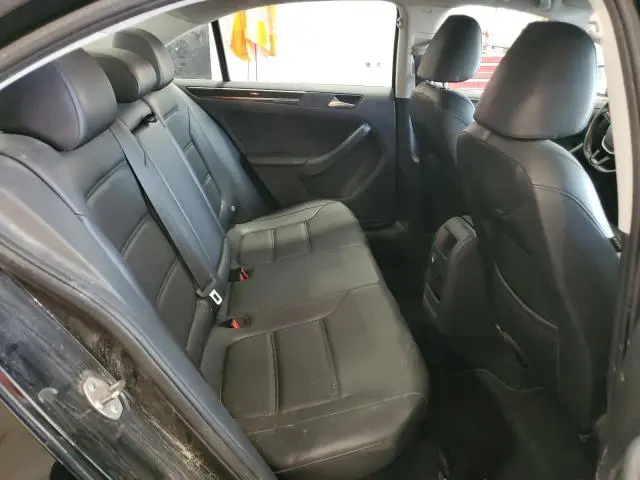 2015 VOLKSWAGEN JETTA TDI  