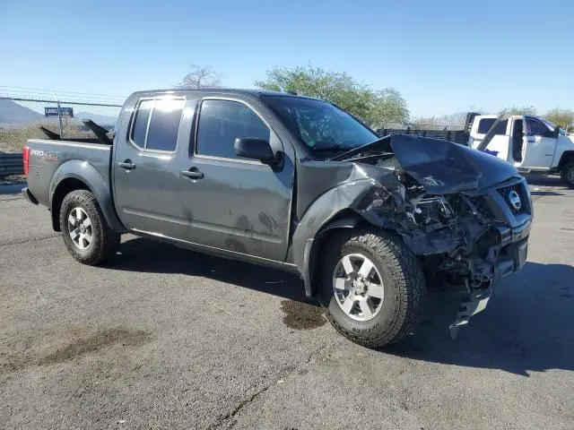 2011 NISSAN FRONTIER S