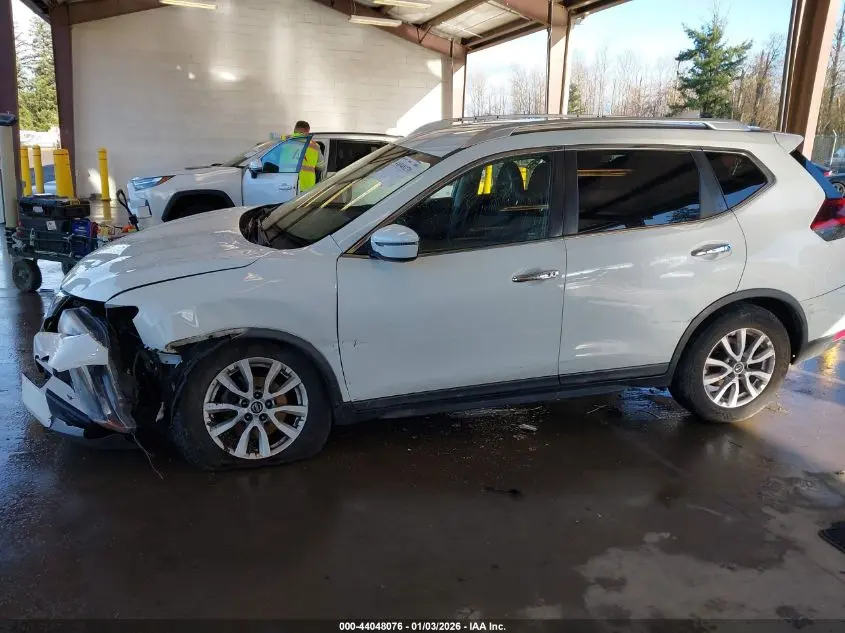 2018 NISSAN ROGUE SV