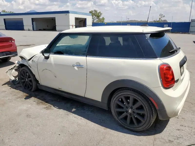 2015 MINI COOPER S  