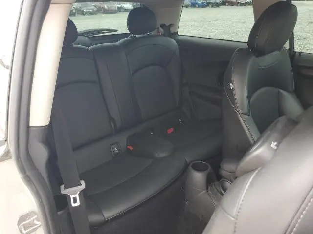2014 MINI COOPER 