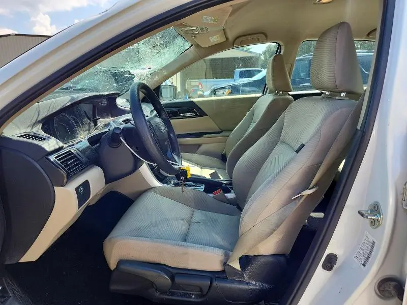 2017 HONDA ACCORD LX  