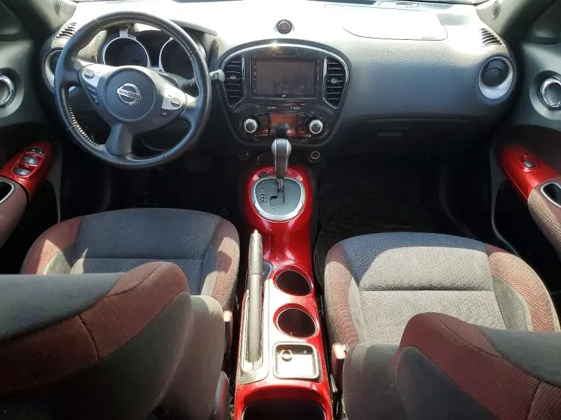 2011 NISSAN JUKE   