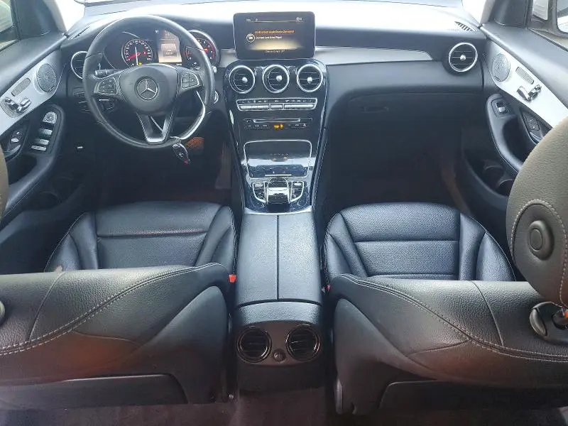 2017 MERCEDES-BENZ GLC 300  