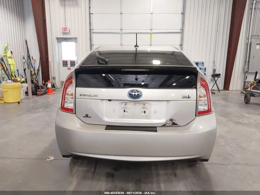 2013 TOYOTA PRIUS THREE