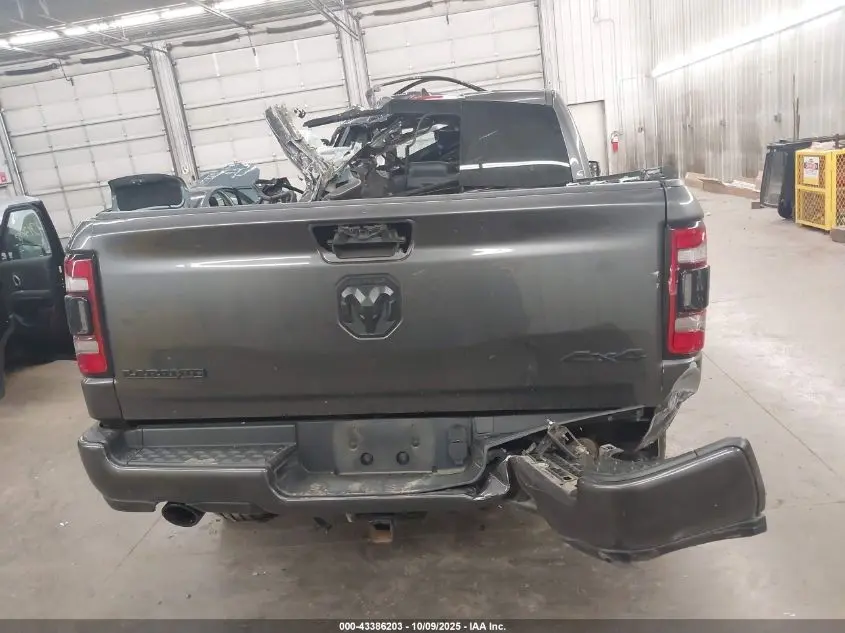 2021 RAM 1500 LARAMIE  4X4 5'7 BOX