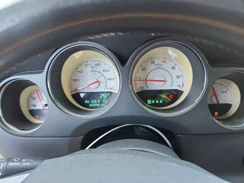 2013 DODGE CHALLENGER SXT  