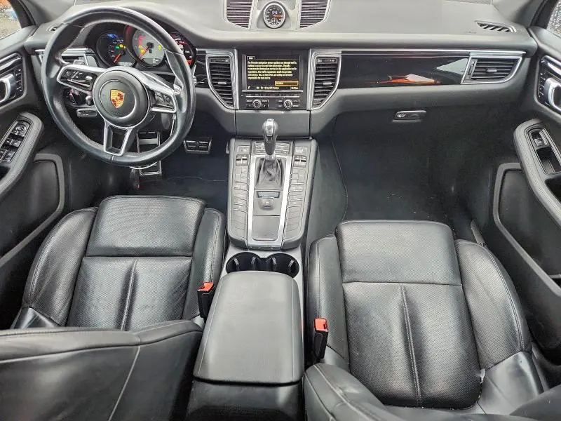 2015 PORSCHE MACAN S  