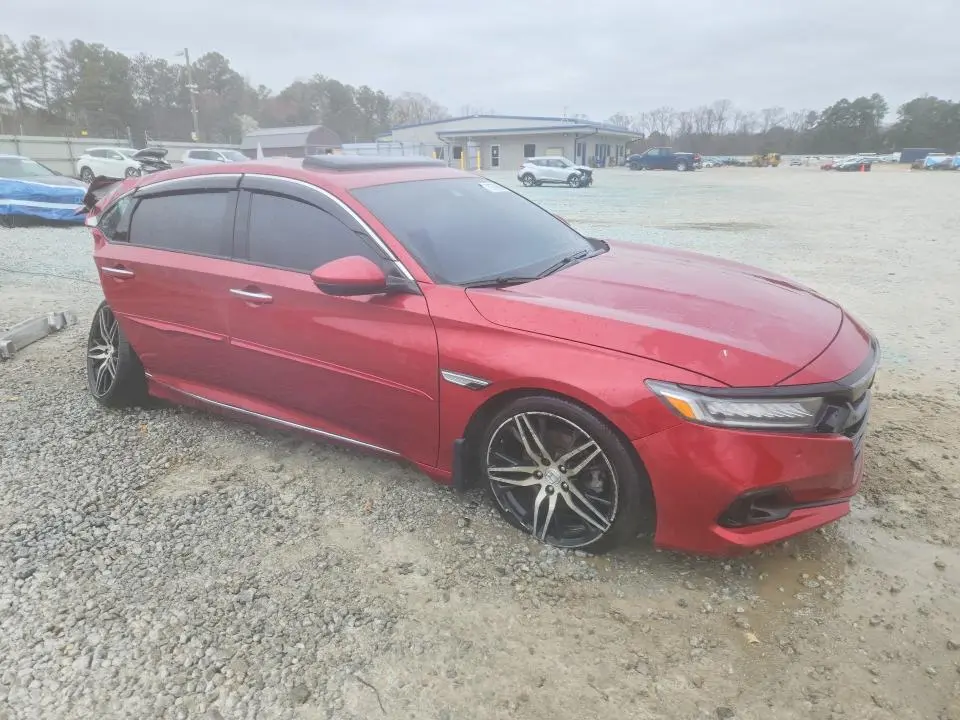 2022 HONDA ACCORD TOURING  