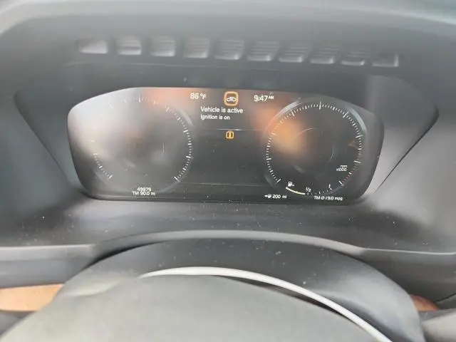 2022 VOLVO XC90 T6 MOMENTUM  