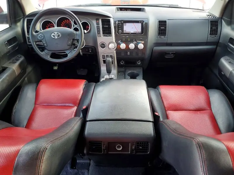 2012 TOYOTA TUNDRA CREWMAX SR5  