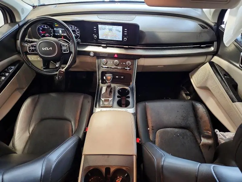 2022 KIA CARNIVAL LX  