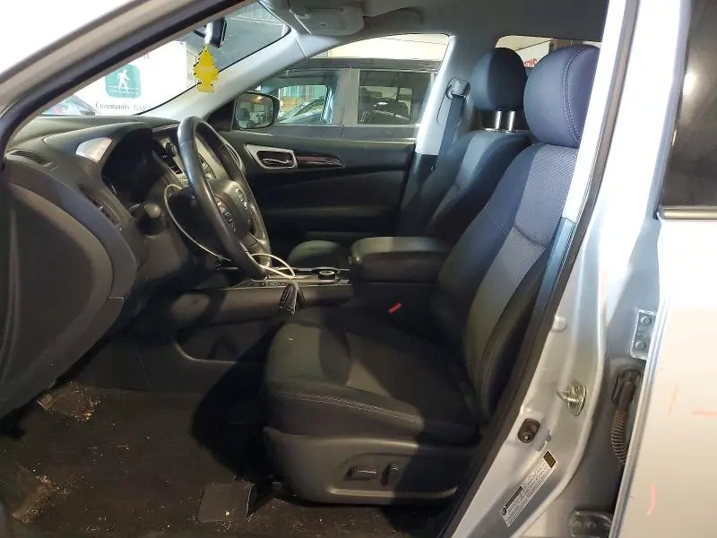 2018 NISSAN PATHFINDER SV  