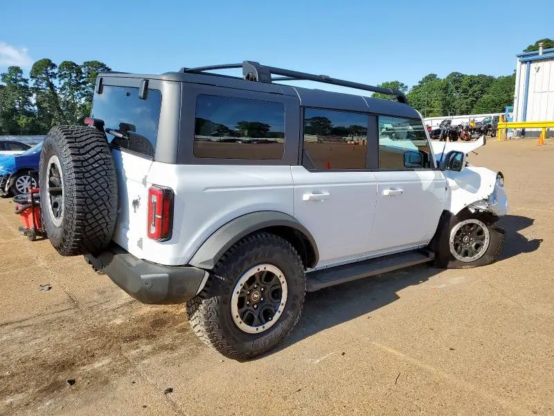 2023 FORD BRONCO BASE  