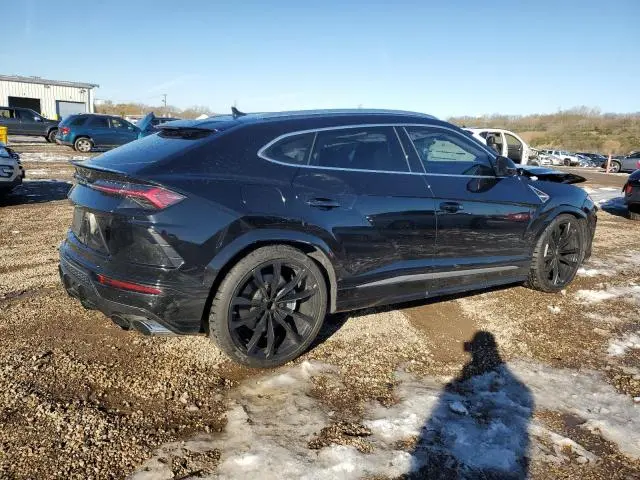 2020 LAMBORGHINI URUS   