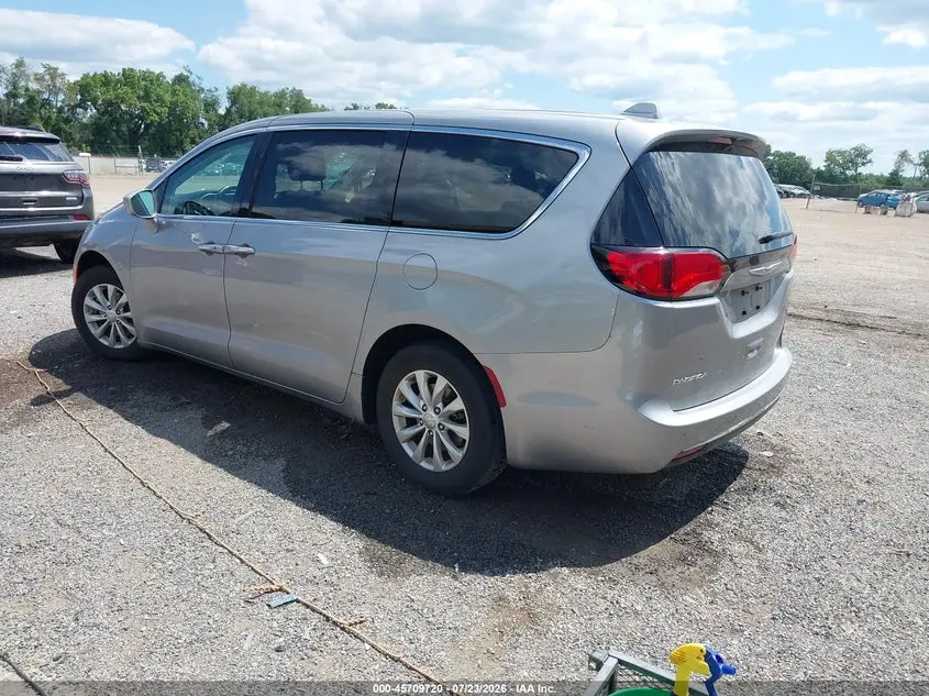 2019 CHRYSLER PACIFICA TOURING PLUS