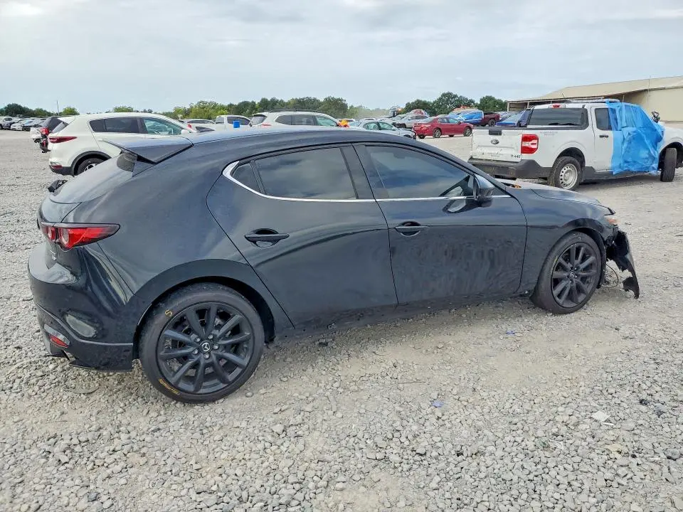 2023 MAZDA 3 PREMIUM PLUS  
