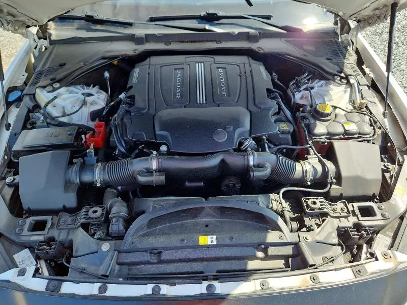 2019 JAGUAR XE S  