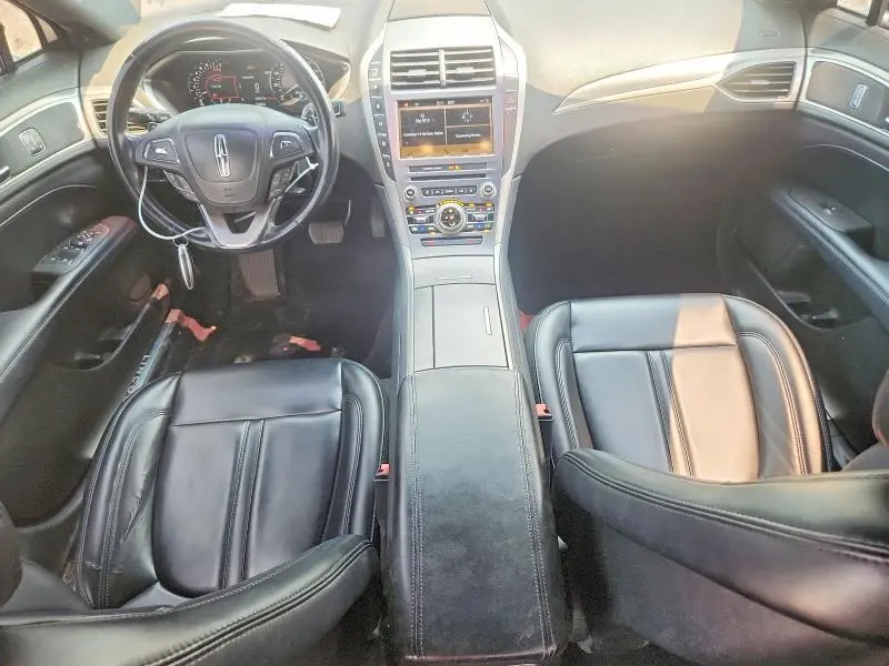 2017 LINCOLN MKZ PREMIERE  