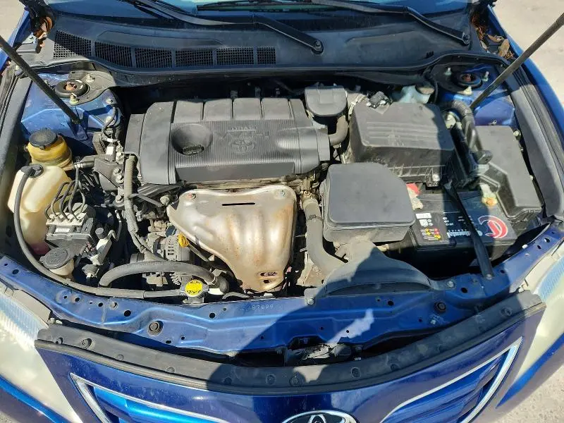 2011 TOYOTA CAMRY LE  