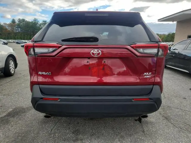 2024 TOYOTA RAV4 XLE  
