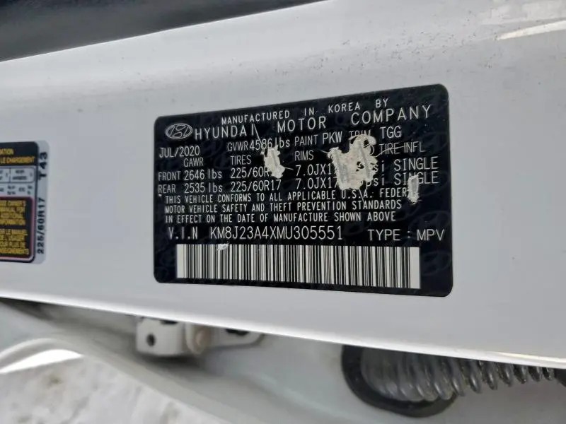 2021 HYUNDAI TUCSON SE  