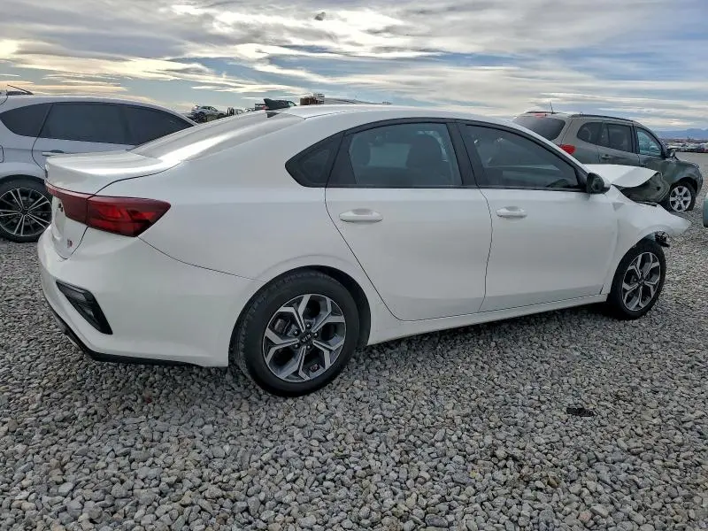 2021 KIA FORTE FE  
