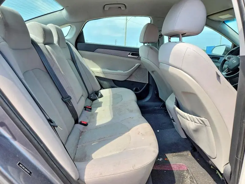 2018 HYUNDAI SONATA SE  