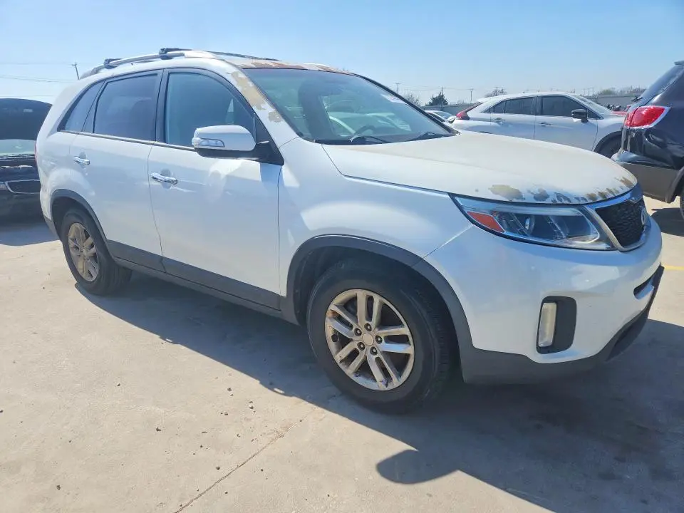 2014 KIA SORENTO LX  