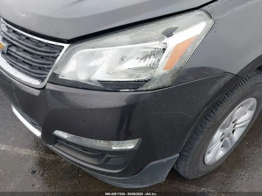 2015 CHEVROLET TRAVERSE LS