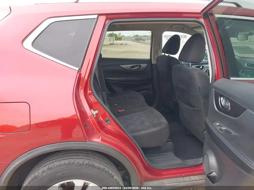 2015 NISSAN ROGUE SV