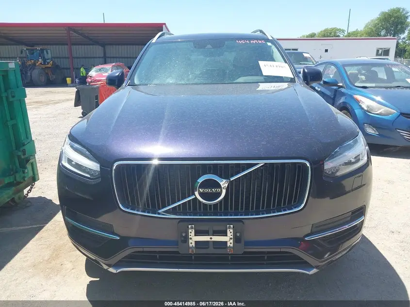 2016 VOLVO XC90 T6 MOMENTUM