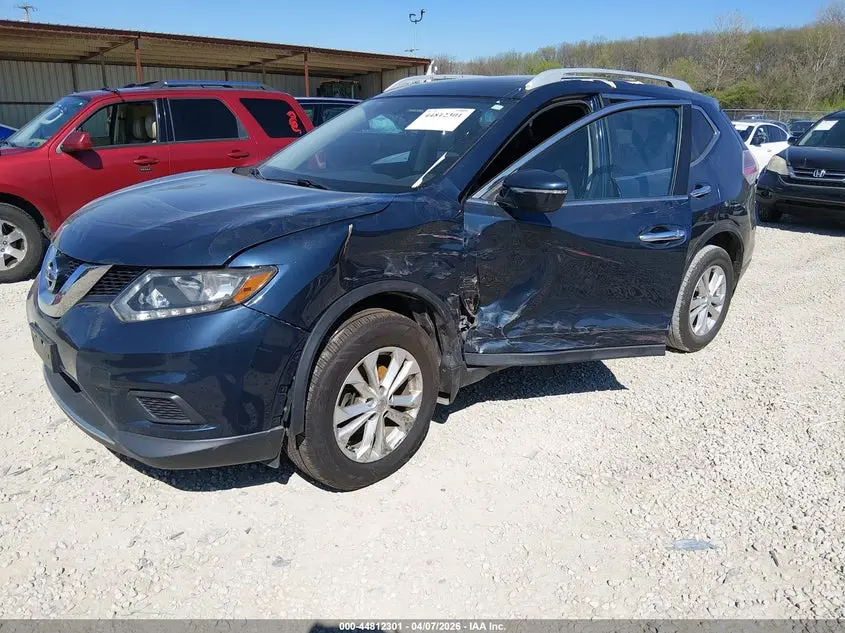 2015 NISSAN ROGUE SV