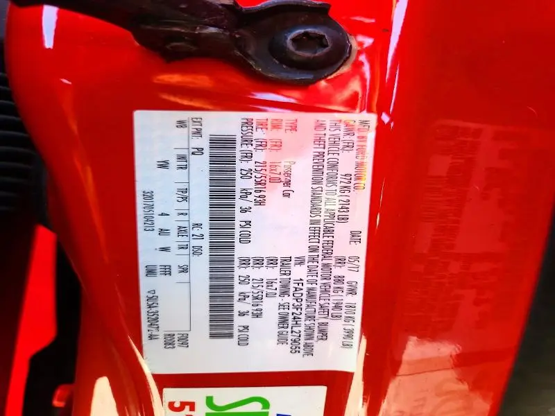 2017 FORD FOCUS SE  