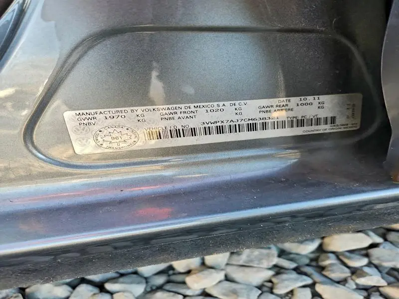 2012 VOLKSWAGEN JETTA S  
