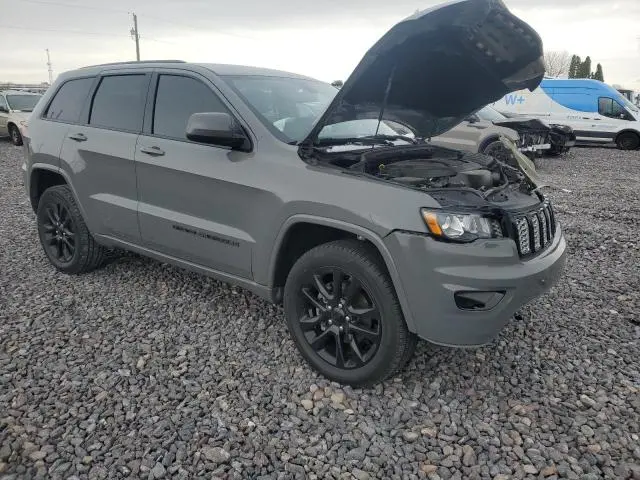 2020 JEEP GRAND CHEROKEE LAREDO  