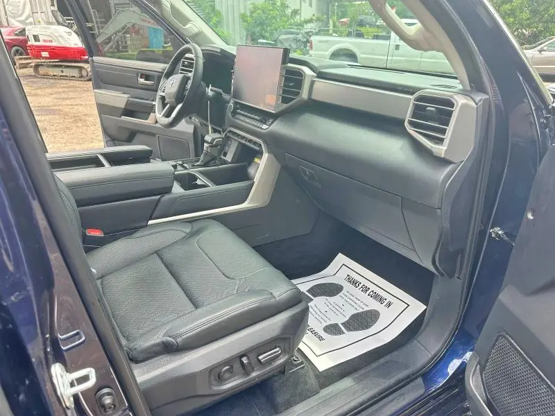 2023 TOYOTA TUNDRA LIMITED HV  