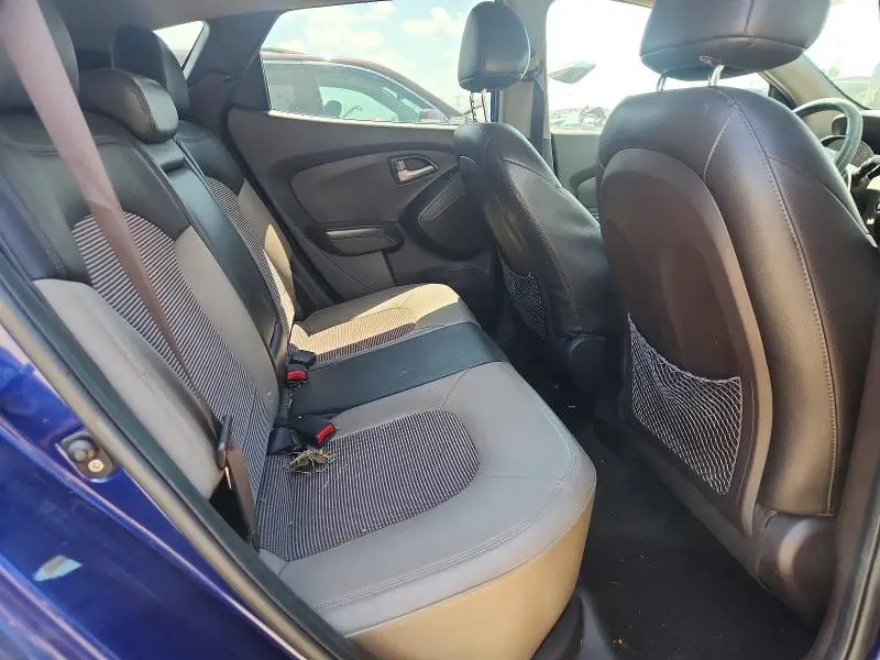2012 HYUNDAI TUCSON GLS  