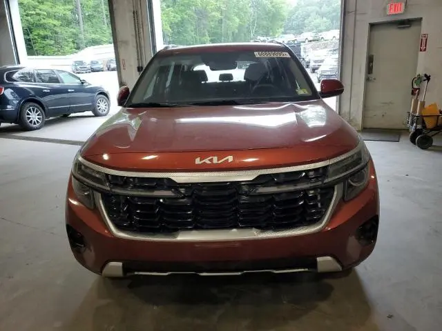 2025 KIA SELTOS S  