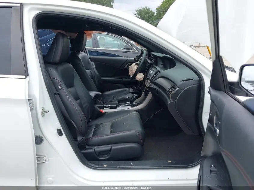 2017 HONDA ACCORD SPORT SE
