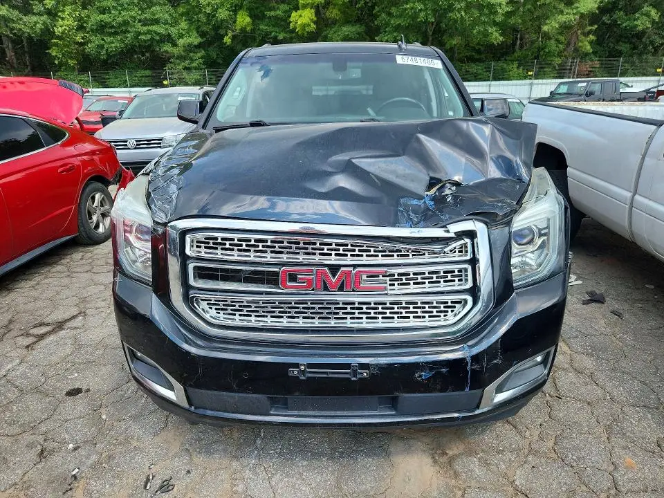 2016 GMC YUKON SLE  