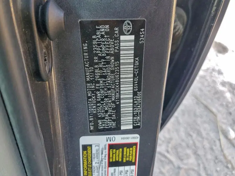 2011 TOYOTA CAMRY SE  