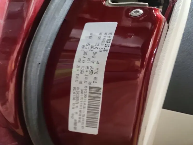 2019 CHRYSLER PACIFICA LIMITED  