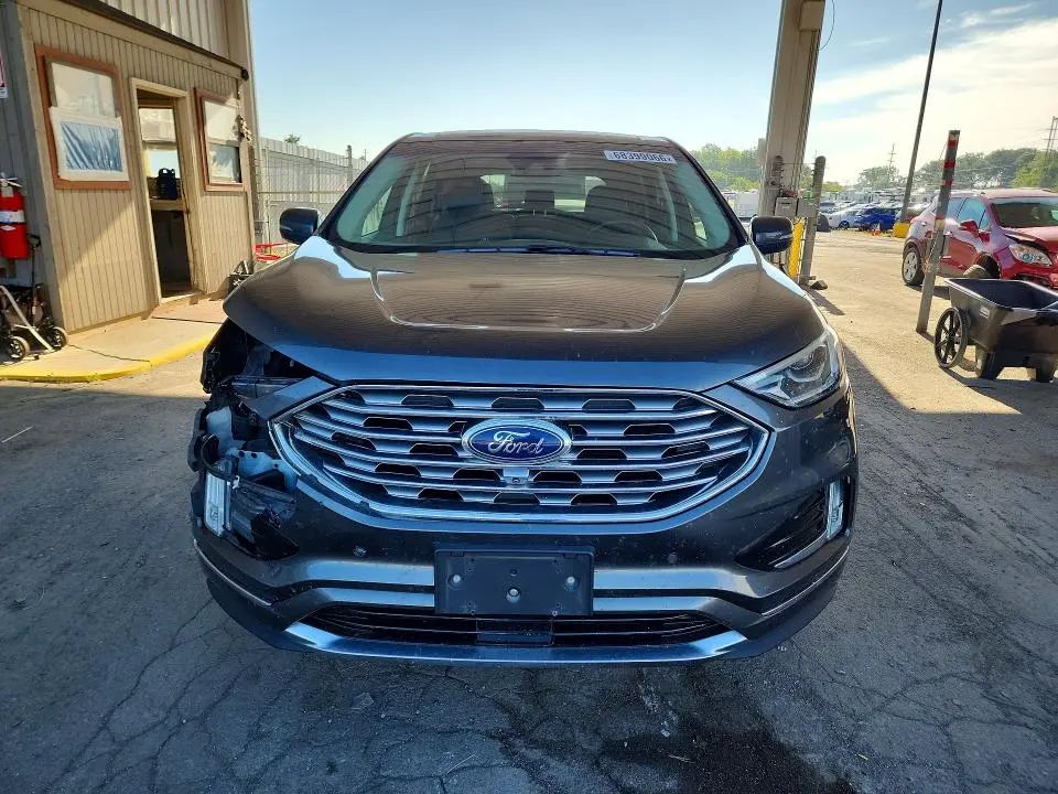 2019 FORD EDGE TITANIUM  