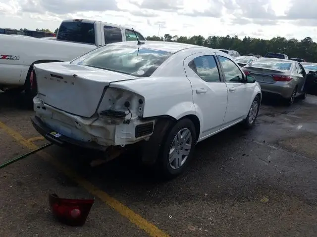 2013 DODGE AVENGER SE