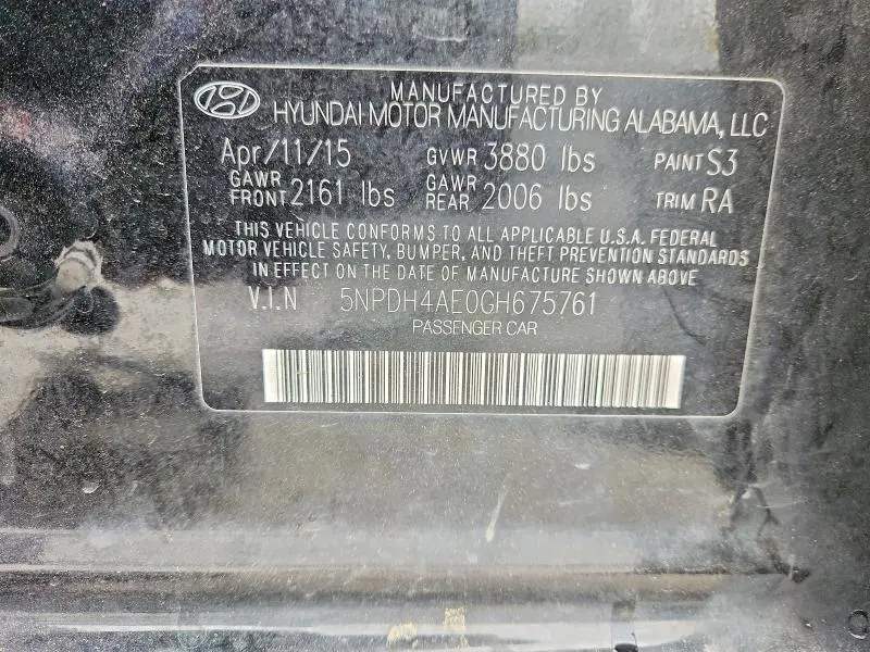 2016 HYUNDAI ELANTRA SE  