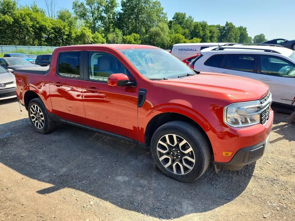2023 FORD MAVERICK XL  