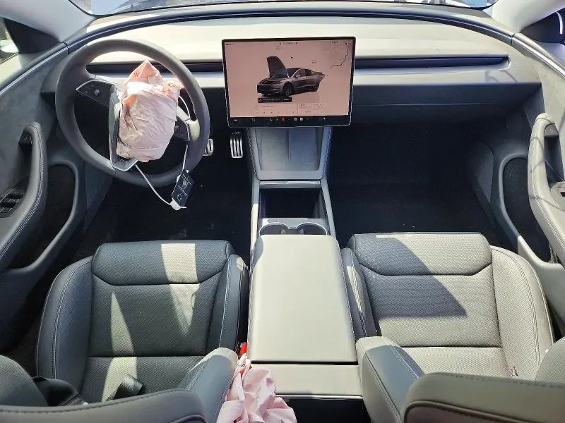 2026 TESLA MODEL 3   