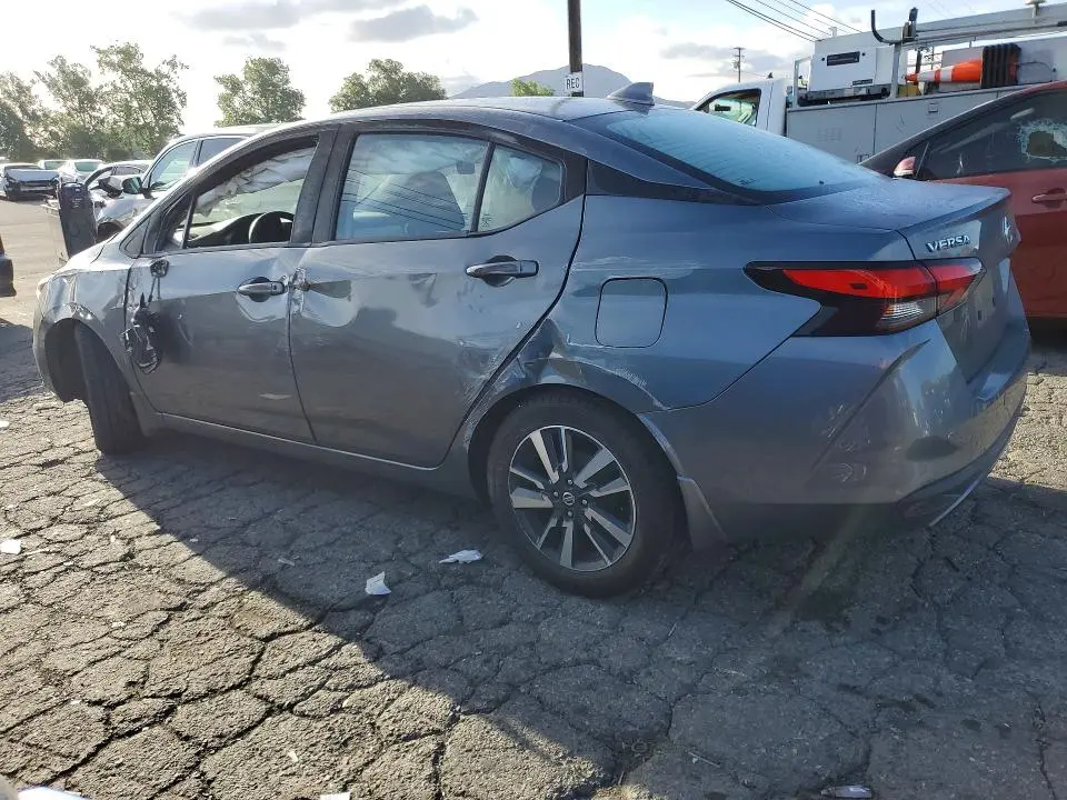 2020 NISSAN VERSA SV  
